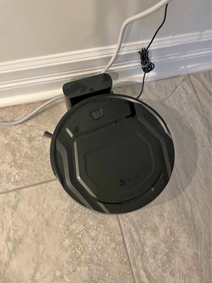 Vacuum Hoover - photo 4