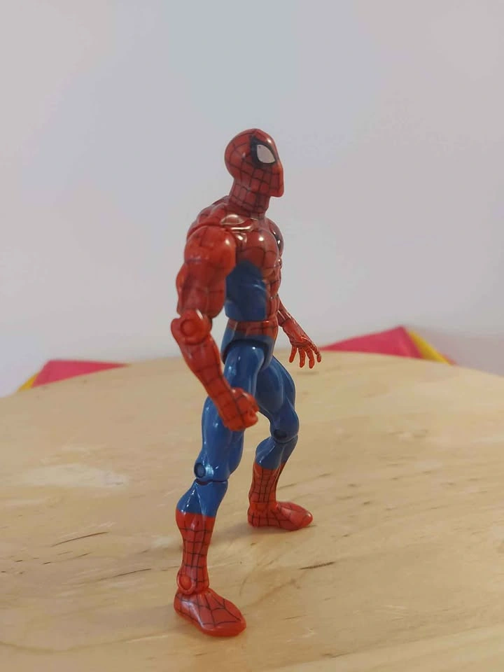 Vintage Disney Marvel ToyBiz Spider-Man 5" 1998 - photo 2