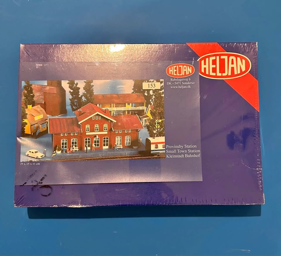 Heljan 153 Provinsby Train Station HO Scale Building Kit