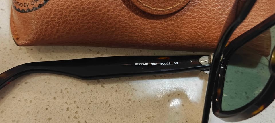 Ray-Ban Wayfarer Sunglasses (RB2140) 😎 - photo 3