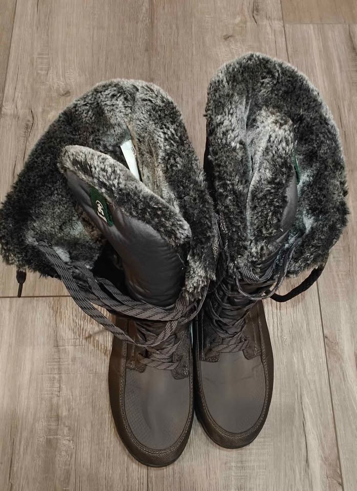 Kamik Bailee Ladies' Boots (Size 9) - photo 2