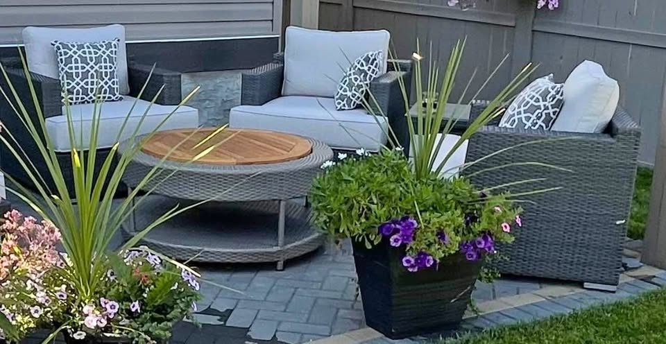 7 Piece Conversation Set - Outdoor Patio Furniture + Covers