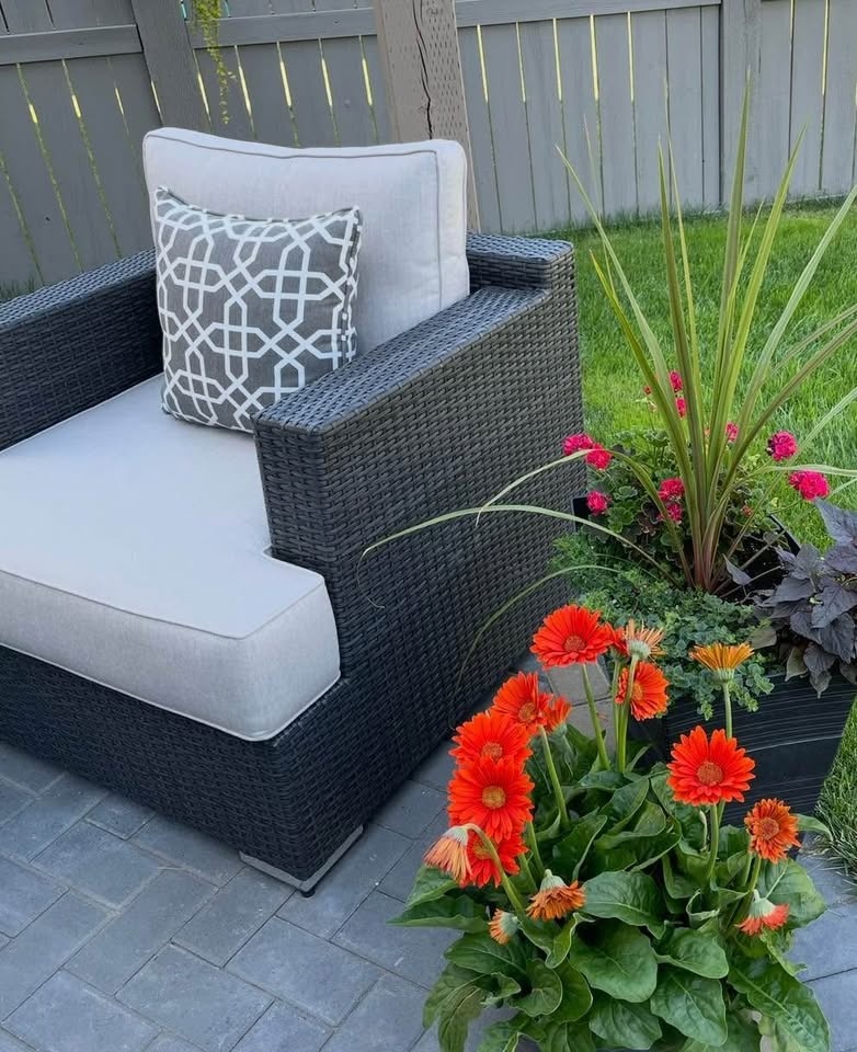 7 Piece Conversation Set - Outdoor Patio Furniture + Covers - photo 3
