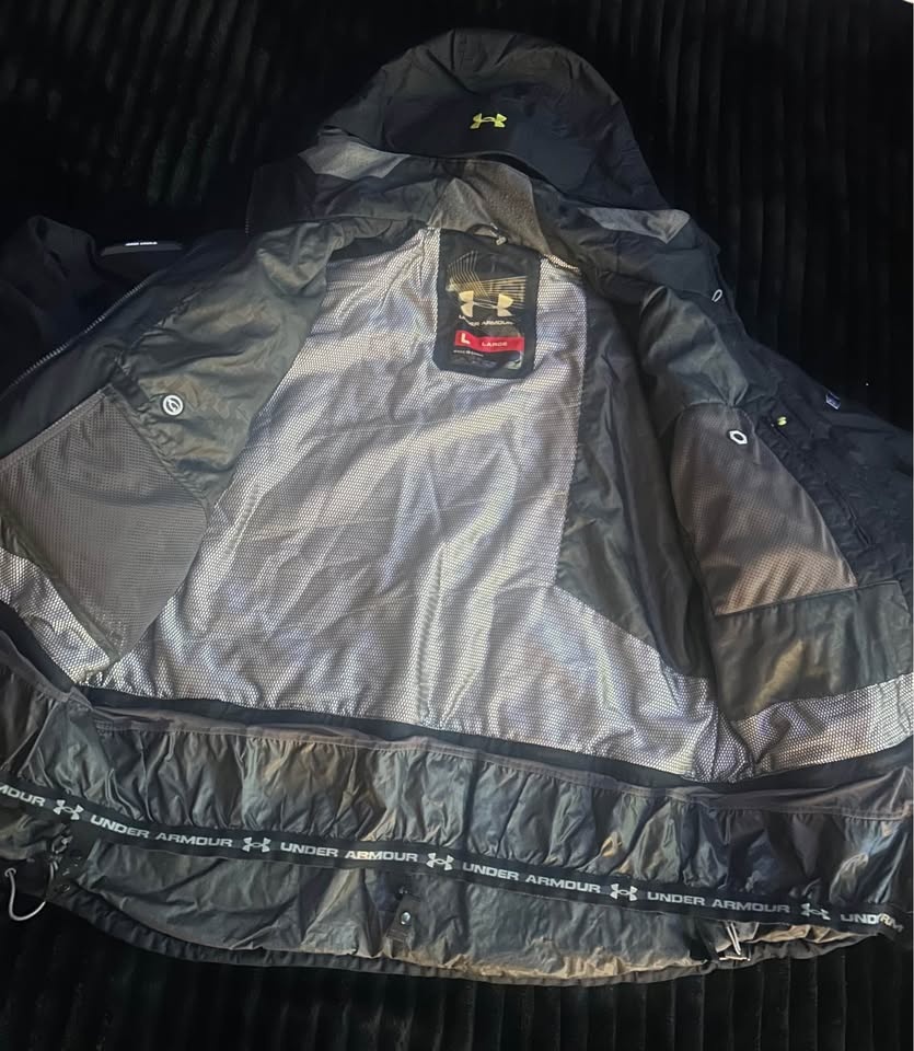 Under Armour Large Jacket - photo 2