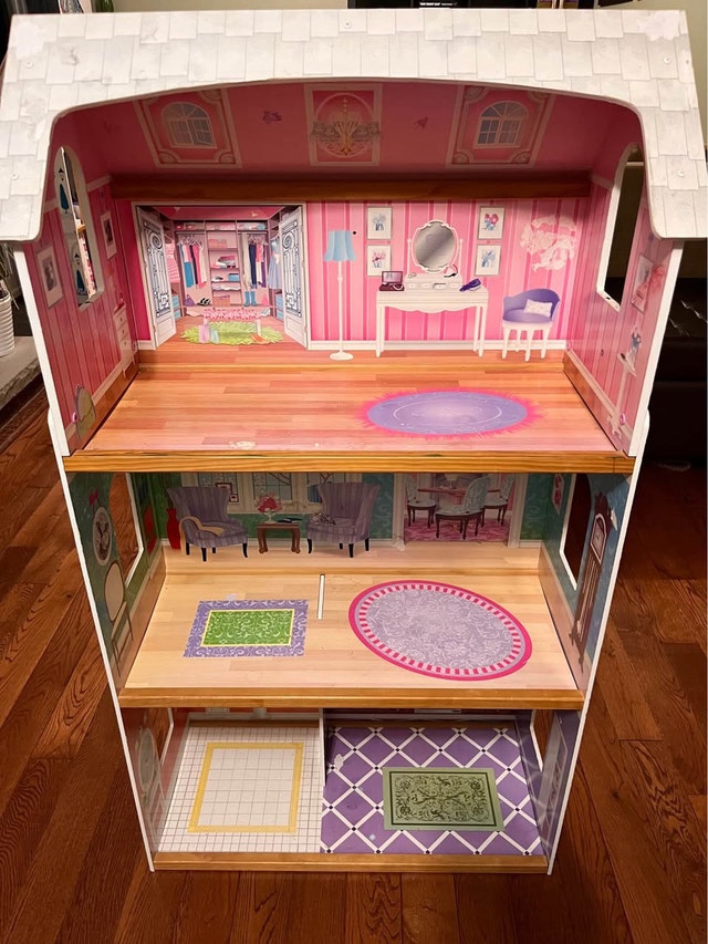 KidKraft Dollhouse 13”x25.5”x44.5” — 3-Level Dollhouse