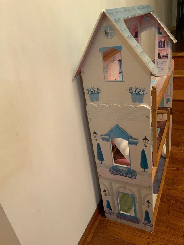 KidKraft Multi-Storey Wooden Dollhouse 46”x32”x13” - Good Condi - photo 3