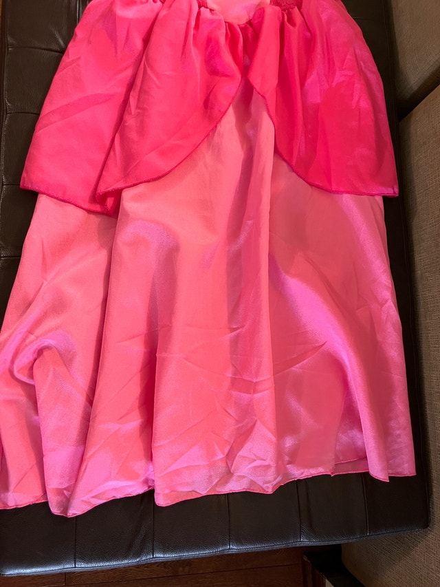 NEW Princess Peach Costume Size 150 (US size 12) - photo 5