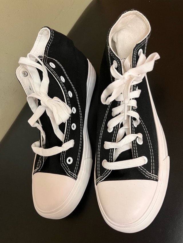 Brand NEW Black High-Top Sneakers — Avail Sizes 9.5, 11.5, 12.5