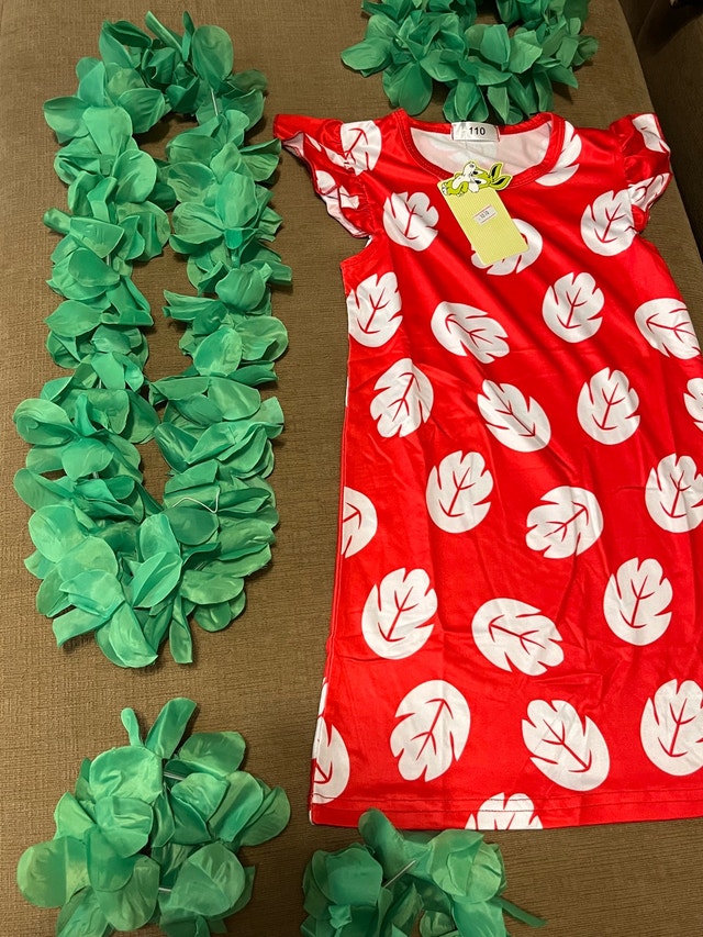 Brand NEW Lilo and Stitch Hawaiian Dress Costume