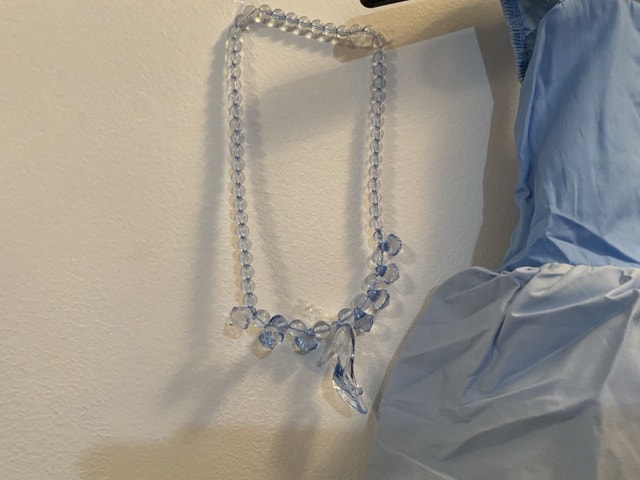 Brand NEW — Kids Cinderella Dress & Accessories — Size 100cm - photo 3