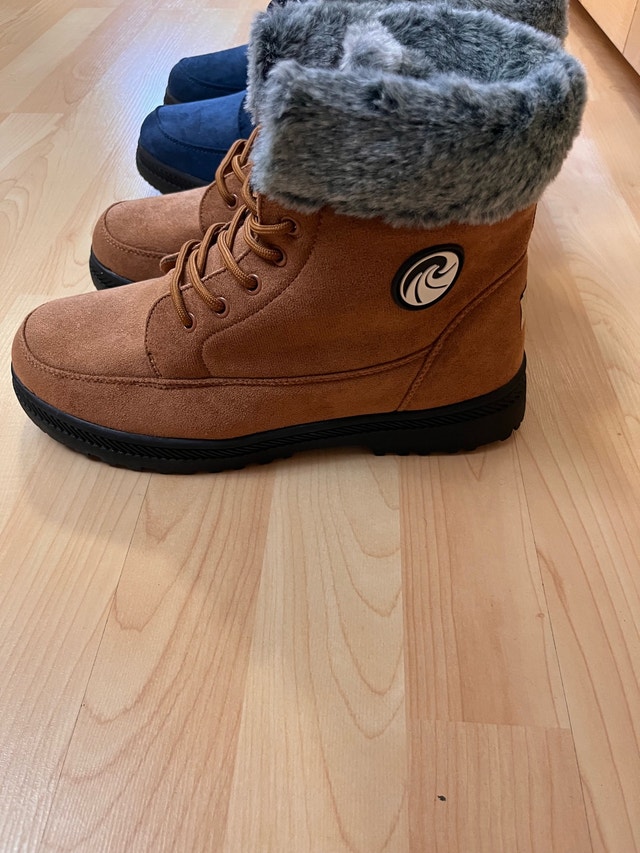Brand NEW Women’s Winter Boots - photo 2