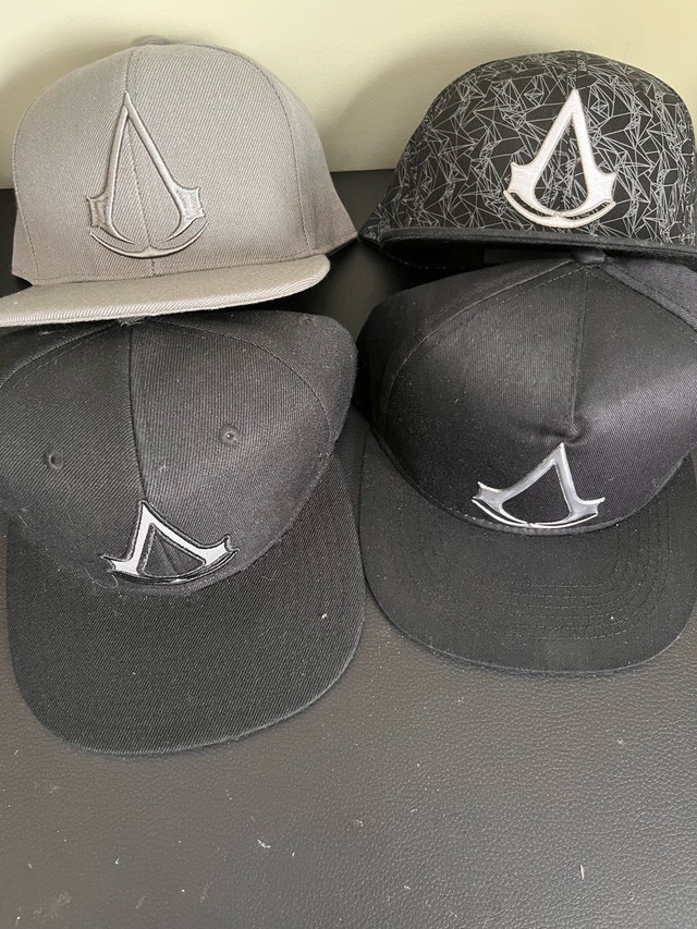 Brand NEW — Assassin's Creed Hats