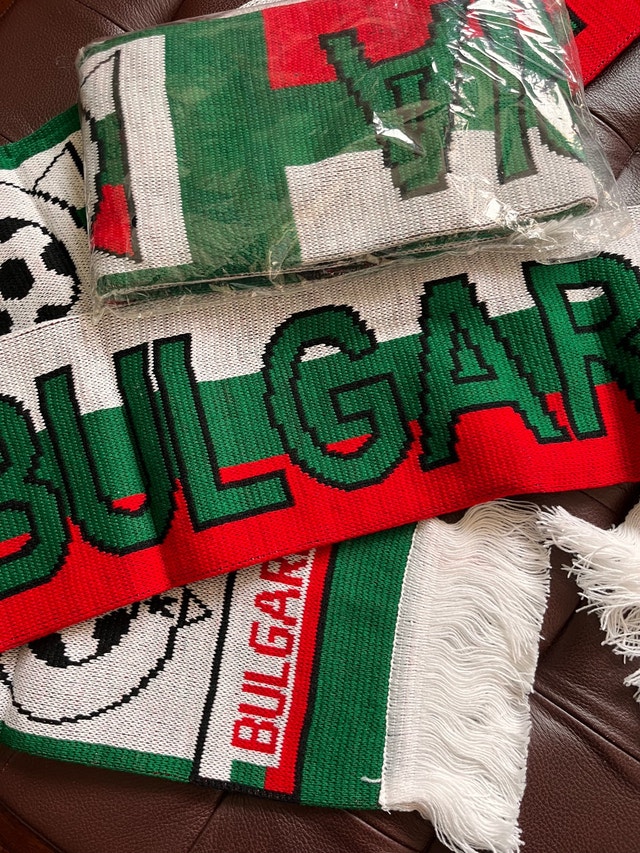 Brand NEW Bulgaria Scarf 50-inch length