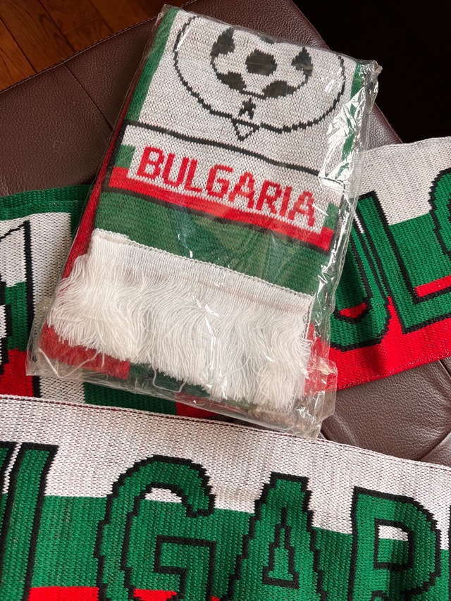 Brand NEW Bulgaria Scarf 50-inch length - photo 3