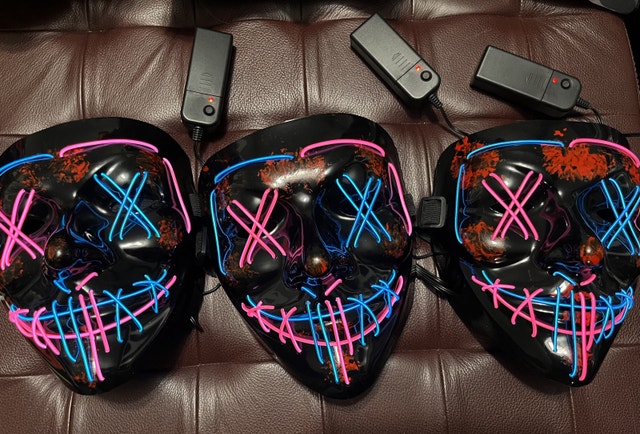 NEW — $10 each LED Purge Mask with 3 Settings — Uses 2AA Batt - photo 3