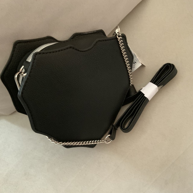 Spider Web Crossbody Bag Heart Shaped Claire’s NEW - photo 3