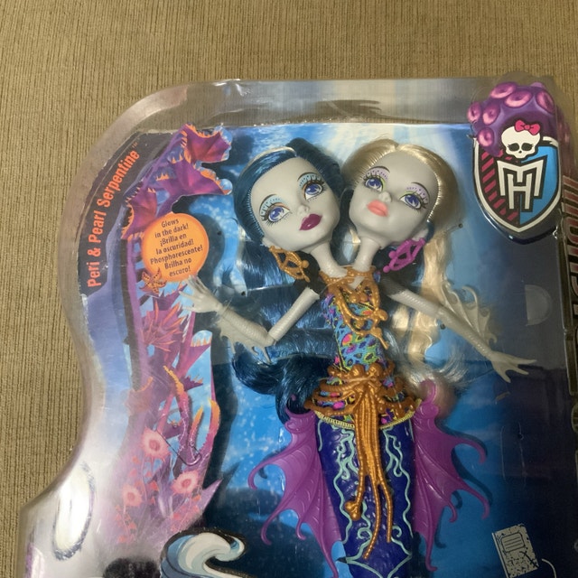 Monster High Peri & Pearl Serpentine Doll - photo 2