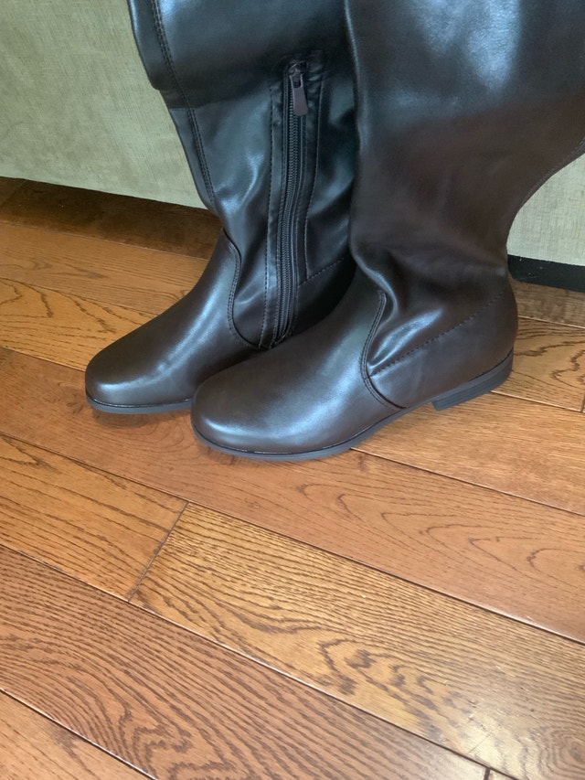 Brand NEW Dream Pairs Size 7.5 Over-the-Knee Boots Brown - photo 2