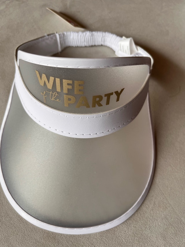 Brand NEW $5 each Sun Visors “Wife of the Party” - photo 5