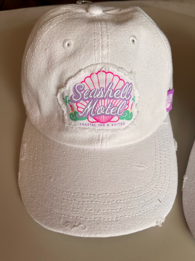 Brand NEW Hats $10 each Seashell Coastal Inn & Suites Hat - photo 3