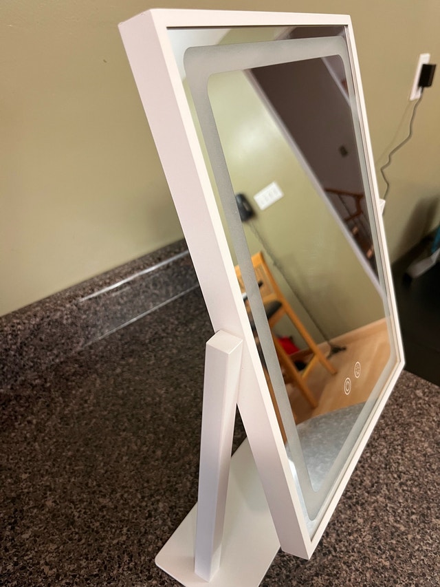 Brand NEW 10”x14” Sturdy Tabletop Makeup Mirror with Light - photo 5