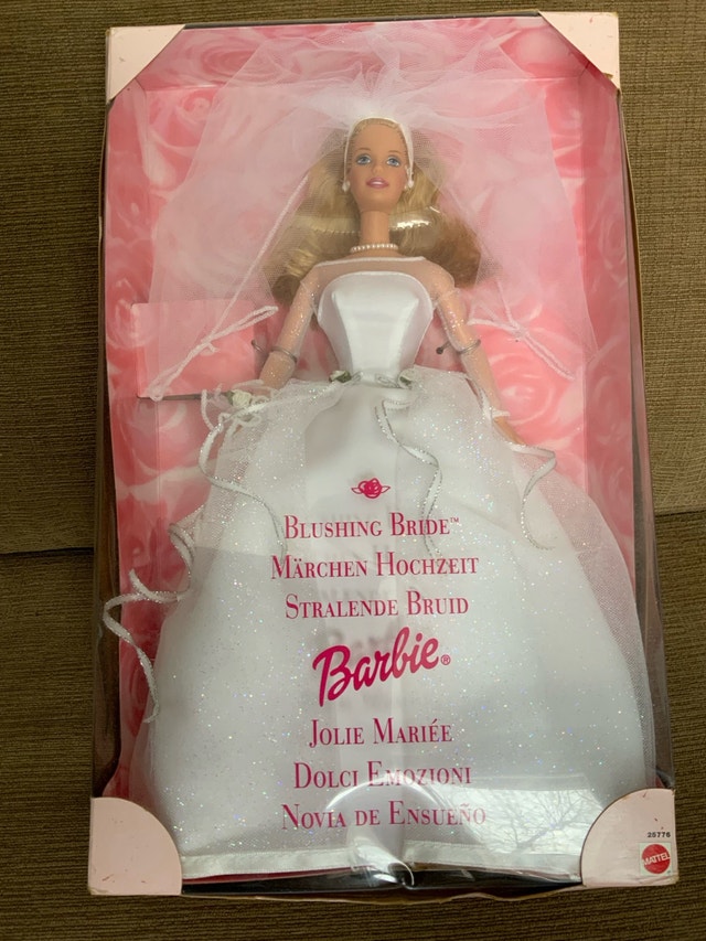 NEW in Box Blushing Bride Barbie Mattel 1999 Special Edition