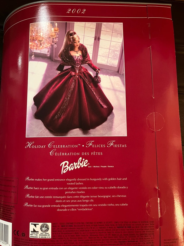 Barbie 2002 Holiday Celebration Special Edition - photo 3