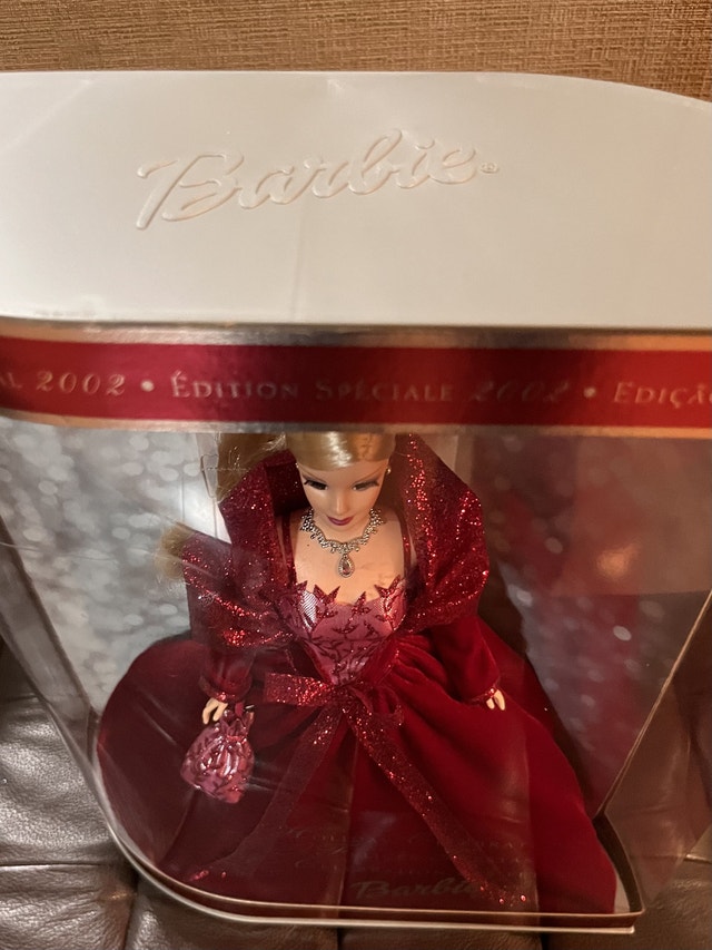 Barbie 2002 Holiday Celebration Special Edition - photo 4
