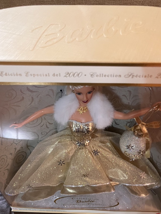 Brand NEW 2000 Celebration Barbie Doll Original Packaging - photo 4