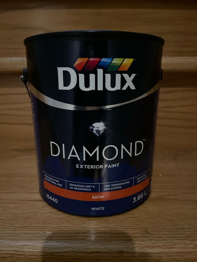 DULUX Diamond Exterior Paint (Not Tinted)