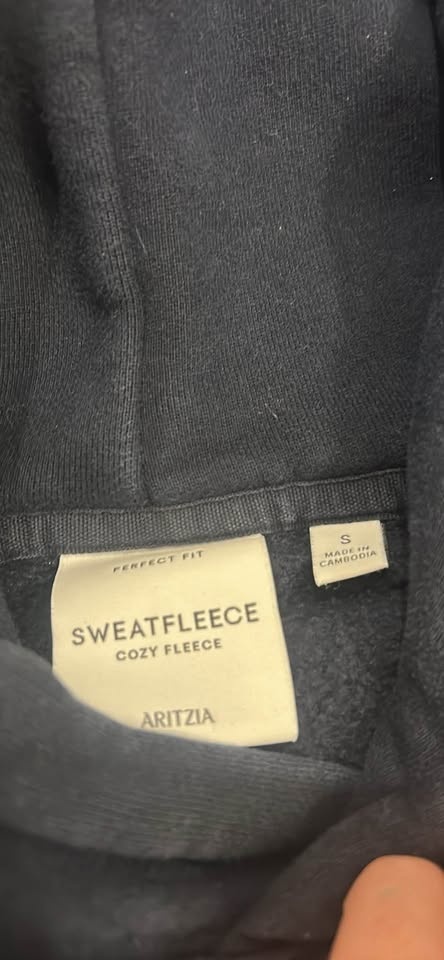 Navy Aritzia Perfect Fit Hoodie Size Small - photo 2