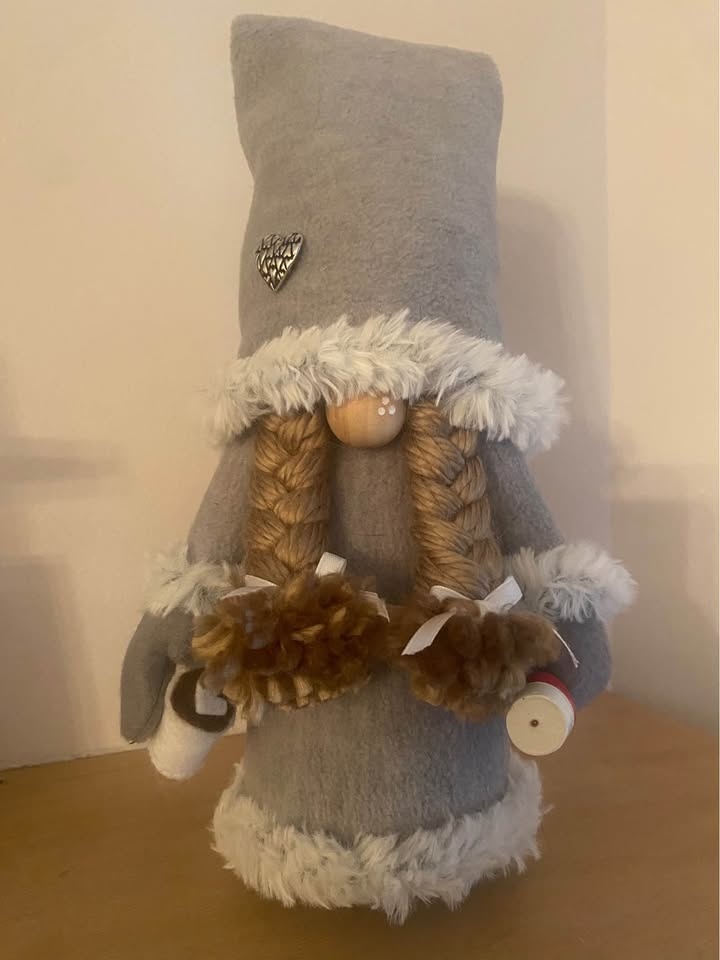 Cute & Fun Unique Handmade Female Gnome - photo 5