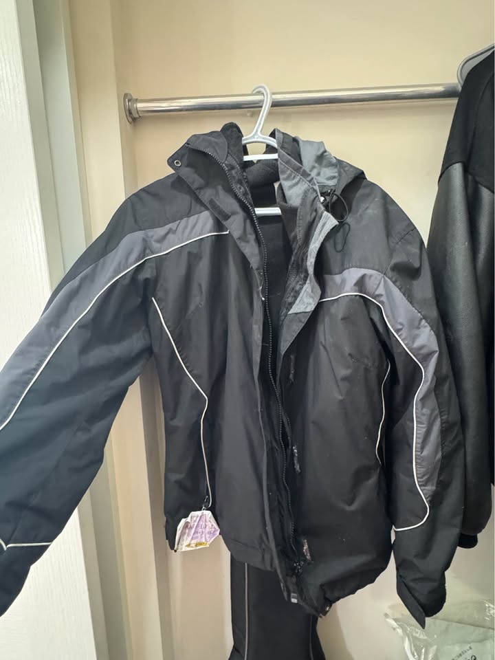 $5 ski jacket (L) - photo 2