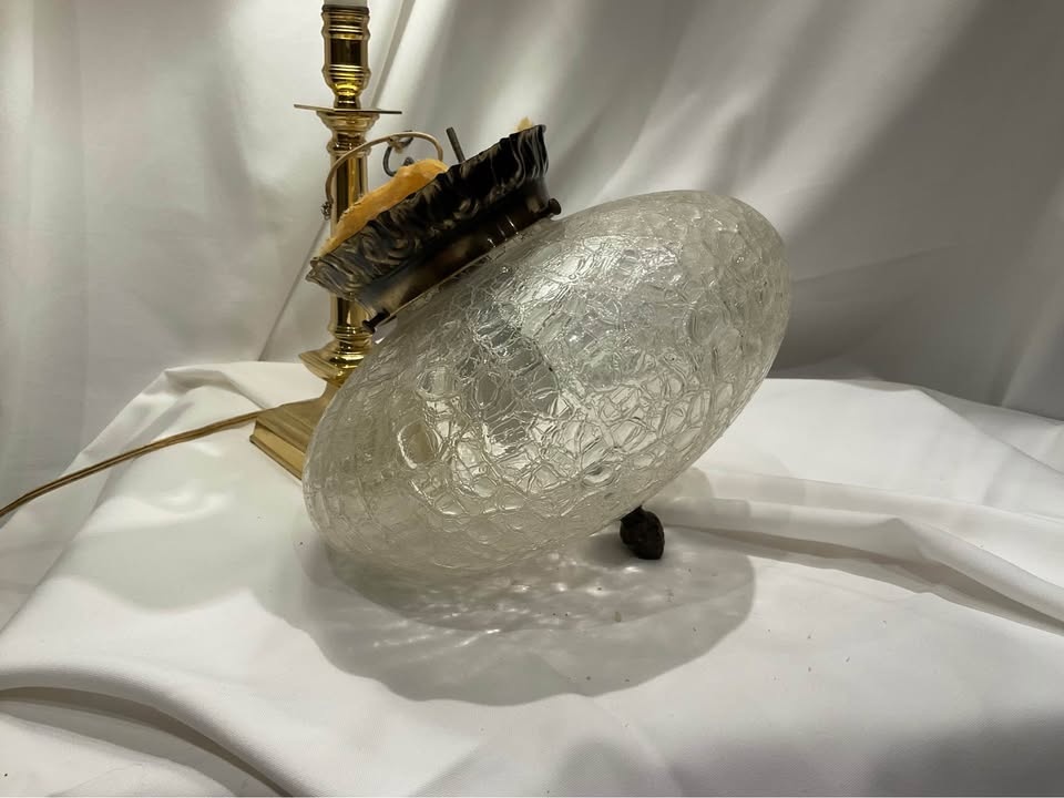 Vintage Underwriters 1950’s Semi Flush Crackled Glass Light Fixt - photo 3