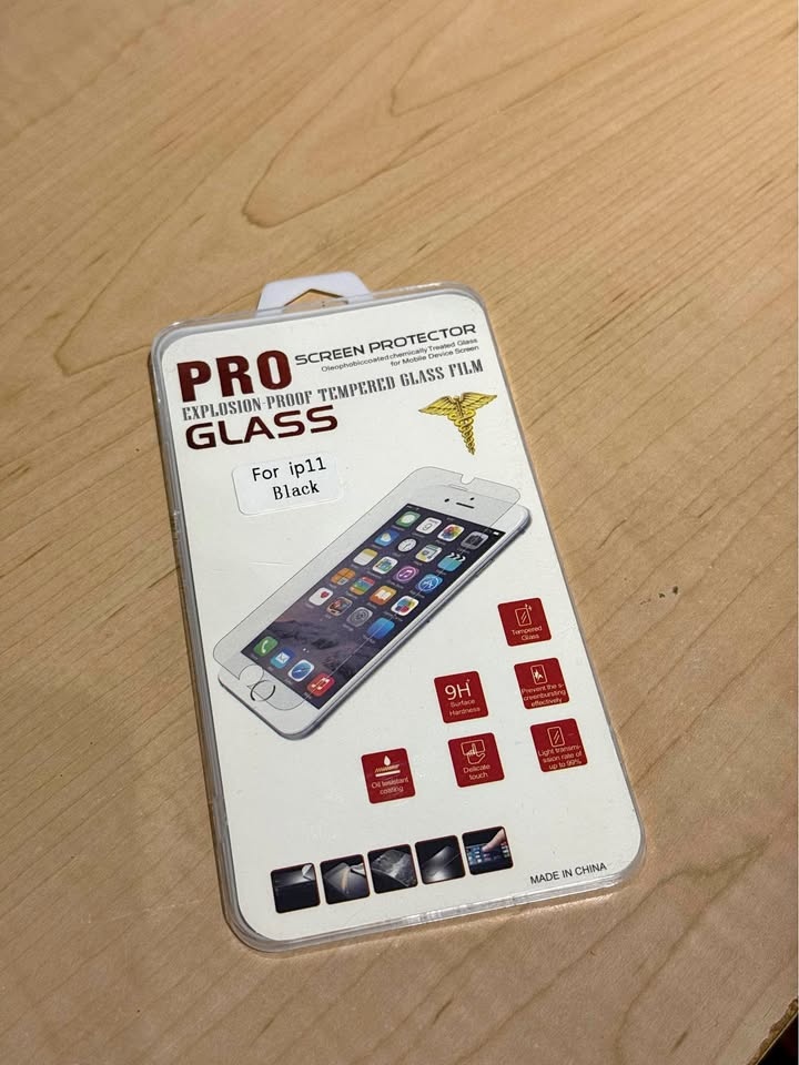 Bundle of 14 Tempered Glass Screen Protectors for iPhone 6/6s/7/