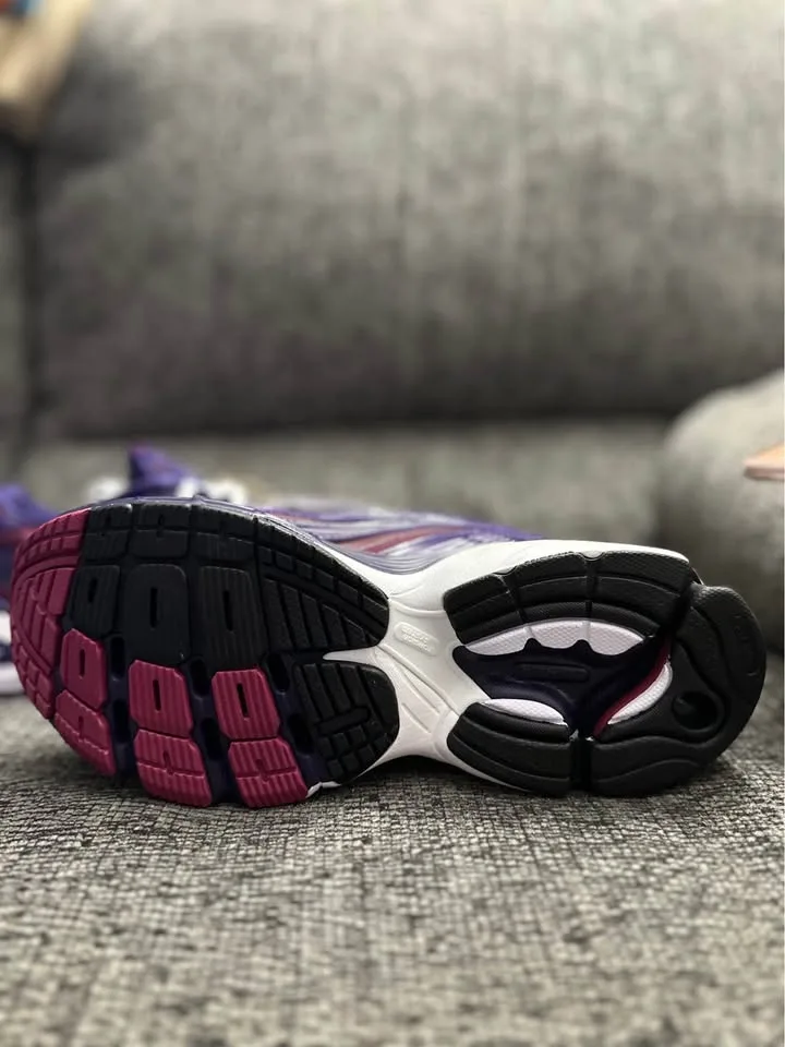 A bathing ape X adidas sneakers image indicator(5)