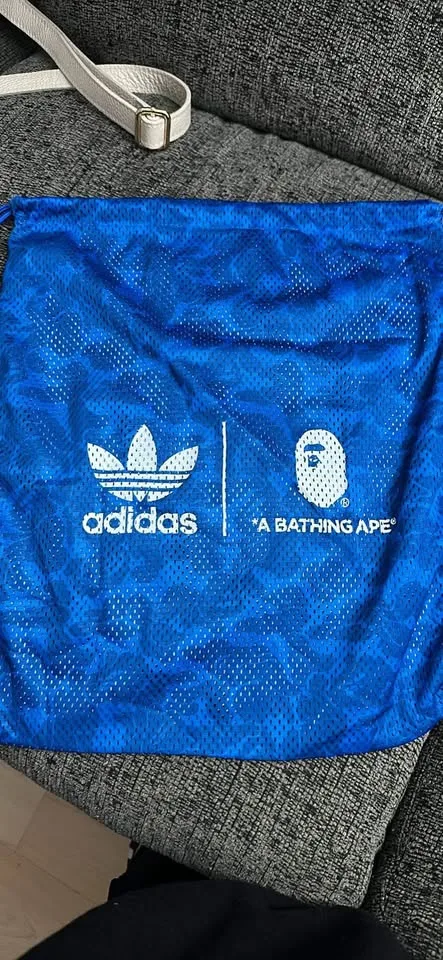 A bathing ape X adidas sneakers image indicator(10)