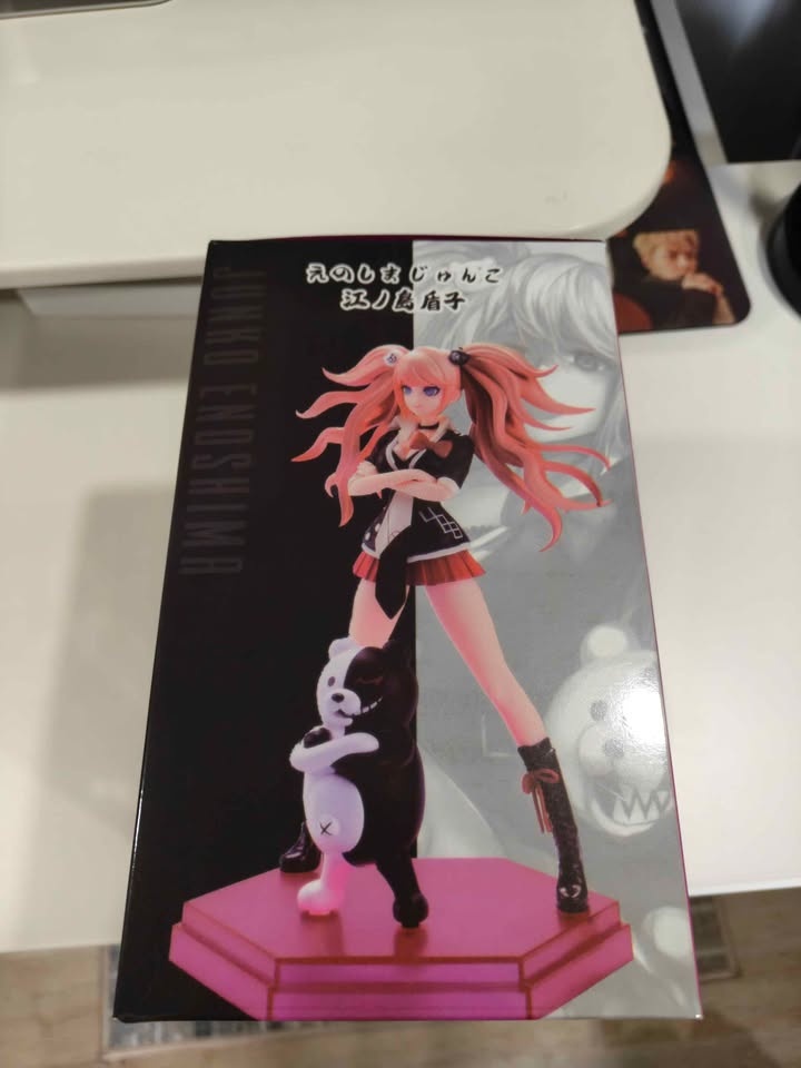 Danganronpa Junko Figure - photo 2