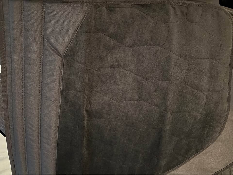 Tesla Pet Liner Dog Cargo Mat – Trunk Protector - photo 3