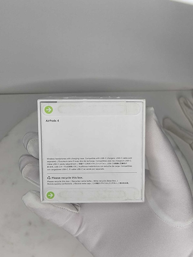 Apple Airpods 4 (Brand new) - photo 2