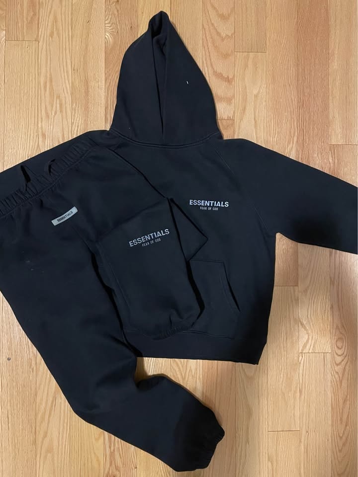 Essentials Hoodie + Reflective Set Bundle (Like New) - photo 4