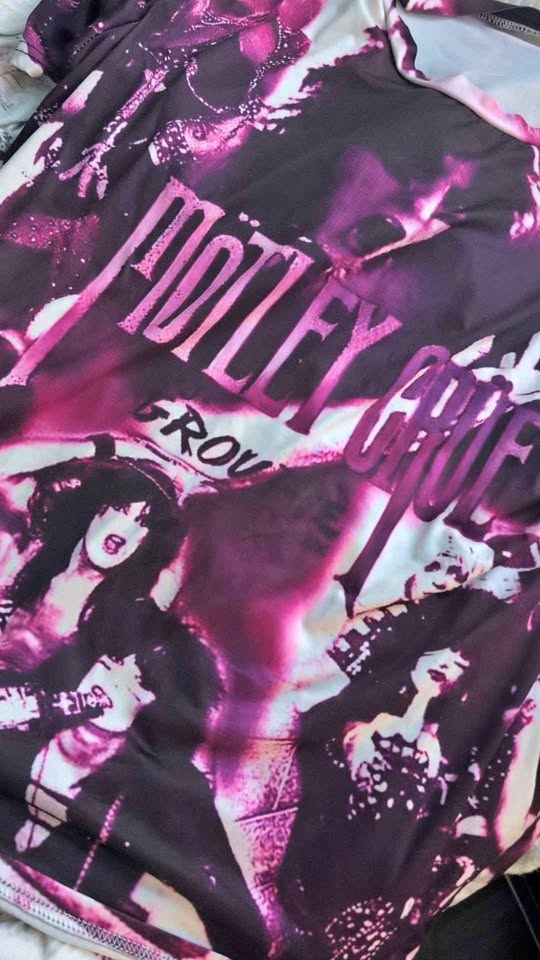Purple Mötley Crüe Shirt