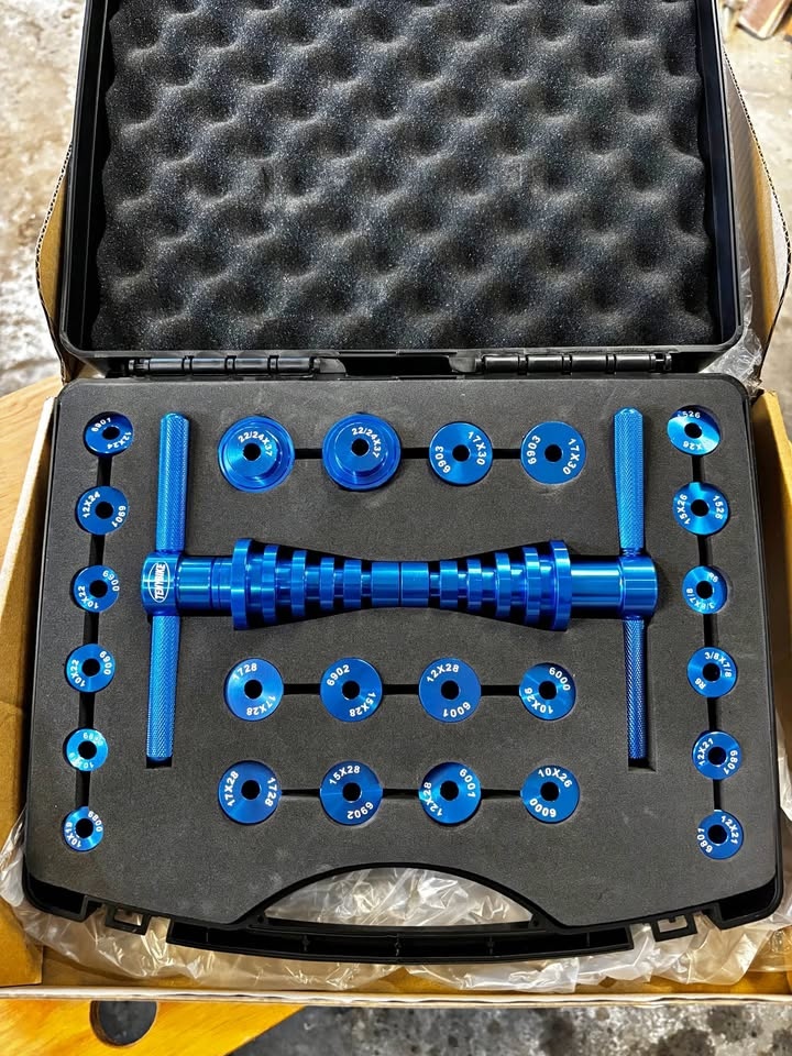 Suprwin 25pc Blue Bike Bearing Press Set