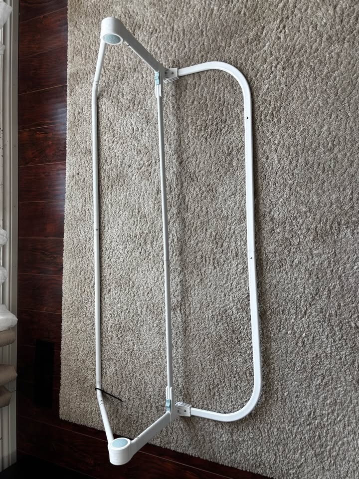 EAQ 47” Foldable Adjustable Baby Bed Rail Guard - New - photo 4