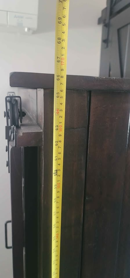 Solid wood armoire - photo 4