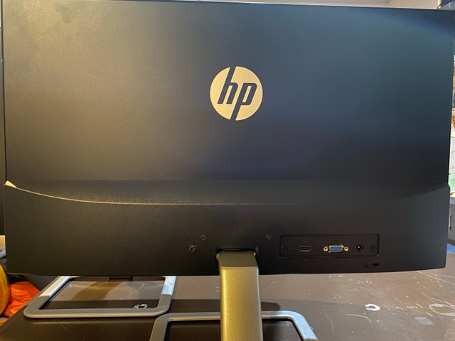 HP 24es Monitor - photo 2
