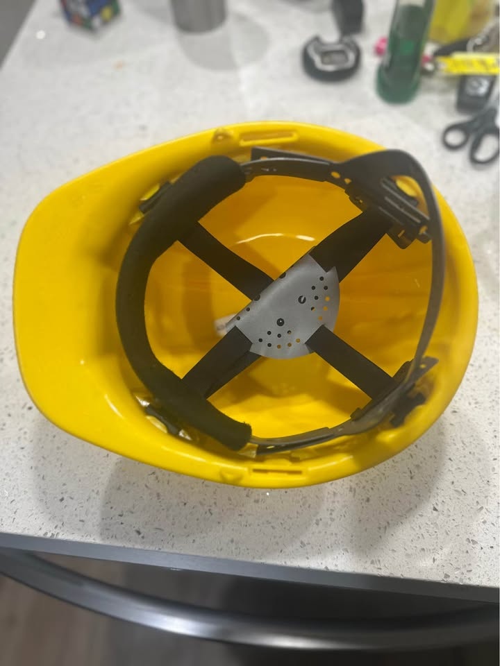 Condor Yellow Construction Hard Hat – Like New - photo 3