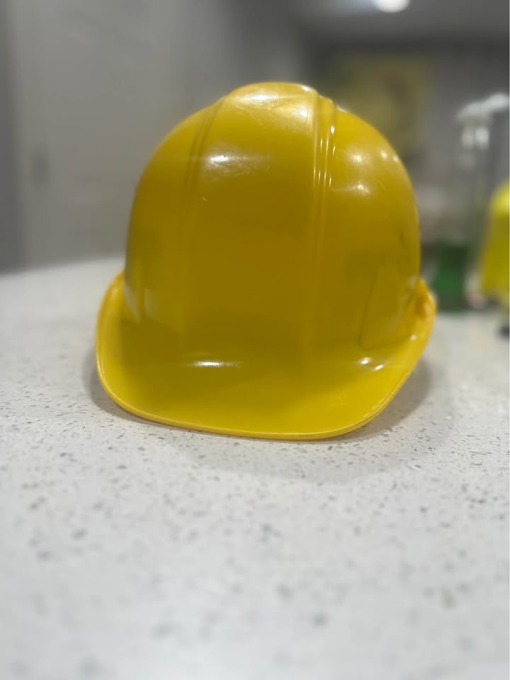 Condor Yellow Construction Hard Hat – Like New - photo 5
