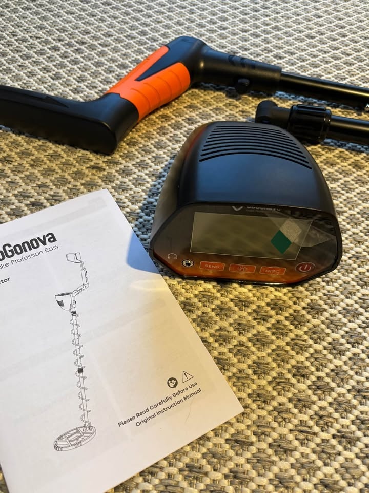 Brand new Metal Detector Waterproof High Accuracy Lightweight - photo 2