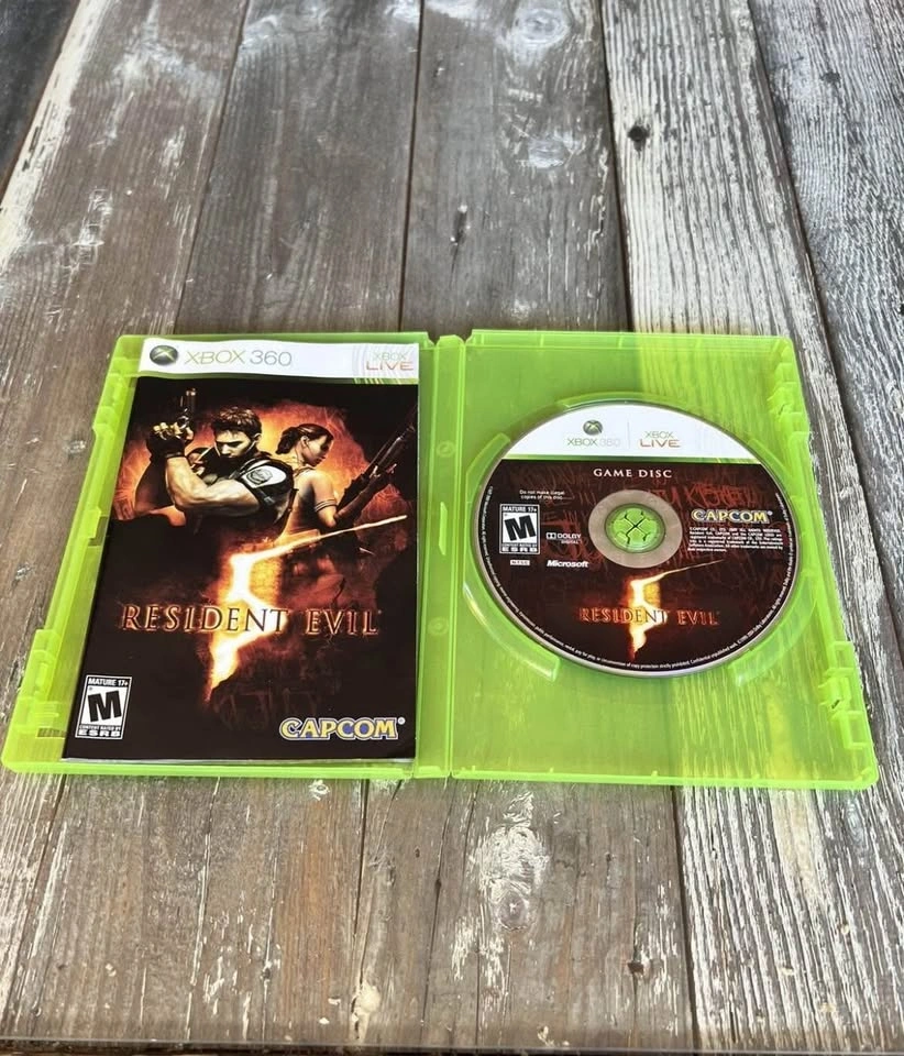 Resident Evil 5 (Xbox 360, 2009) CIB - photo 2